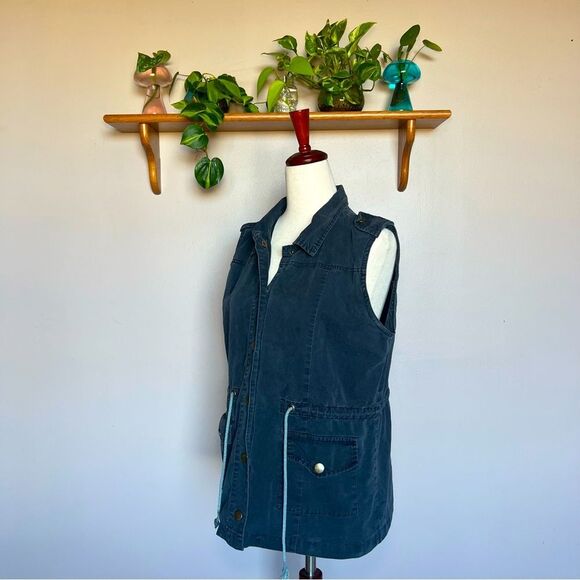 Swoon Black Vest with Cinched Tied Waist with Buttons and Pockets - Picture 3 of 7